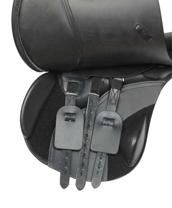 Kent & Masters S-Series Jump Saddle - Image 2